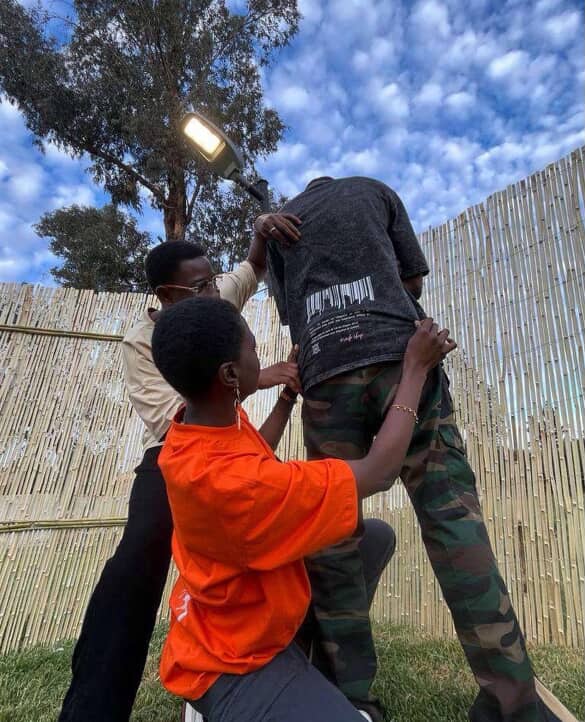 T-Shirt snob délaver (1ère collection) vue 3